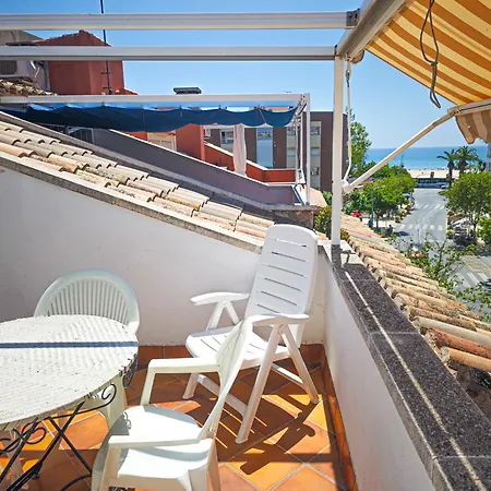 Litoral Costa Dorada - Jaume I Only Families Apartment *